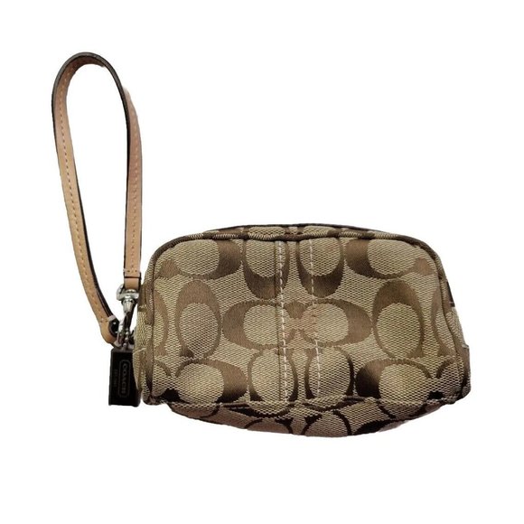 Coach Brown Signature CC Women Zip Up Leather Canvas Wristlet Jacquard Pockets - Picture 1 of 12